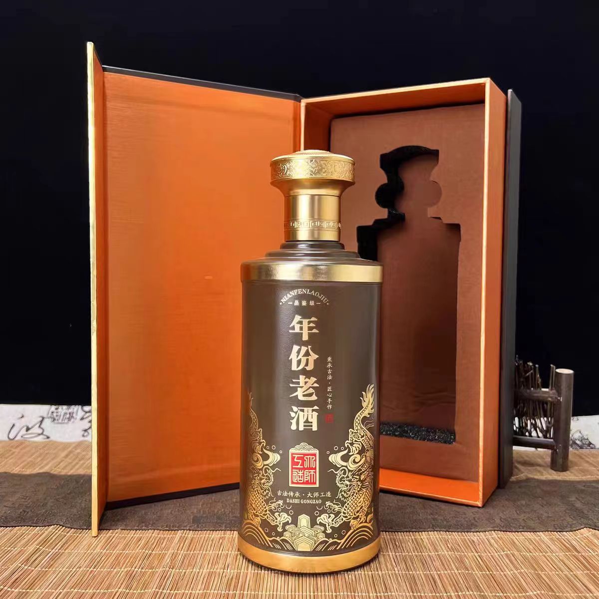 酒包裝盒生產(chǎn)公司--酒盒不只是包裝，更是展示酒品品質(zhì)和品牌形象的窗口（三）